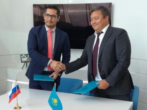 IMG 1196 300x225 Компания НГ Энерго подписала меморандум о взаимном сотрудничестве на выставке «Астана ЭКСПО 2017» 